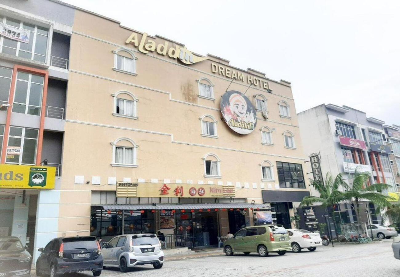 Aladdin Dream Hotel Johor Bahru Ngoại thất bức ảnh